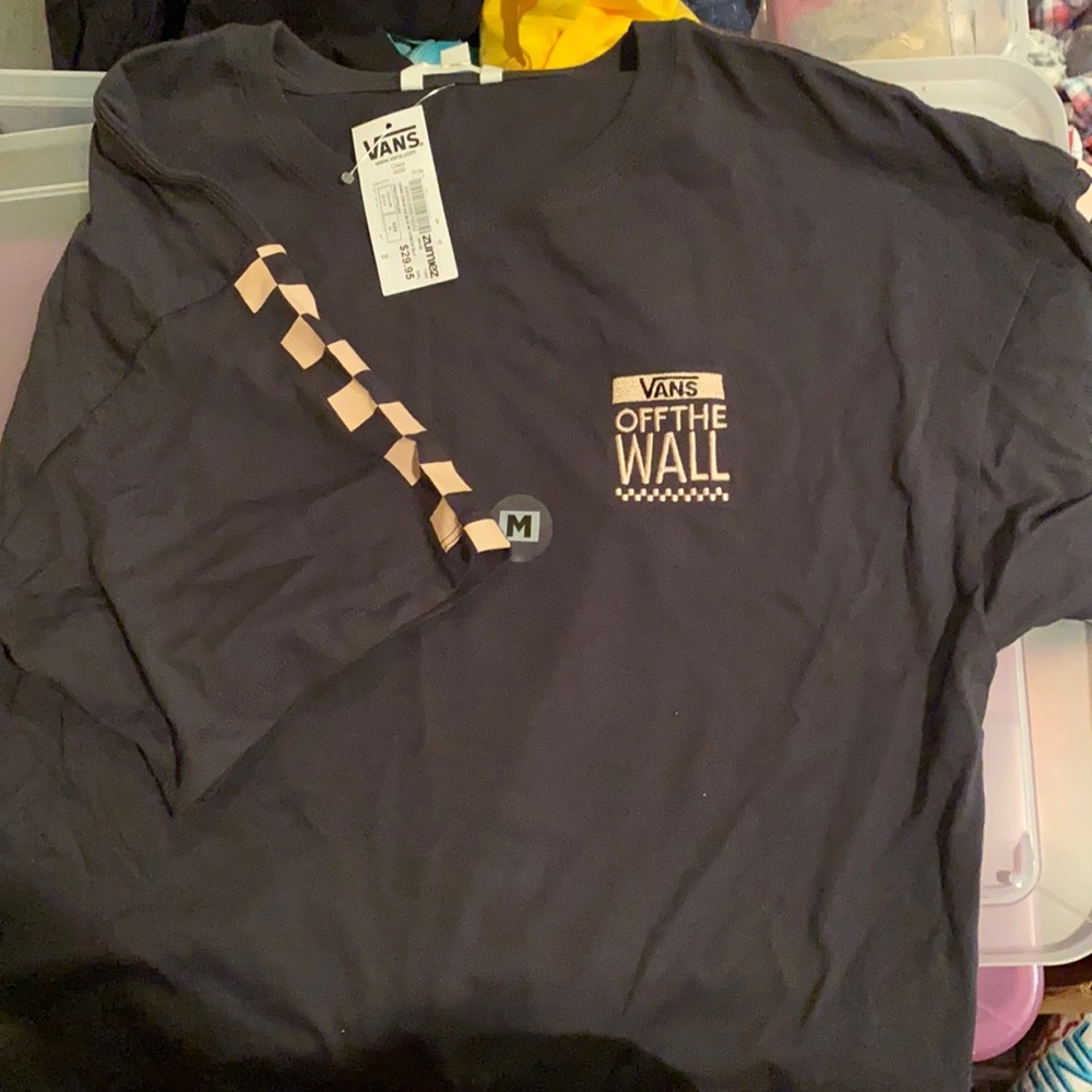 Vans off the wall oversized crop top NWT size M